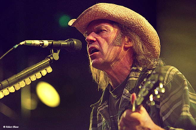 neil-young-broken-arrow-wilco