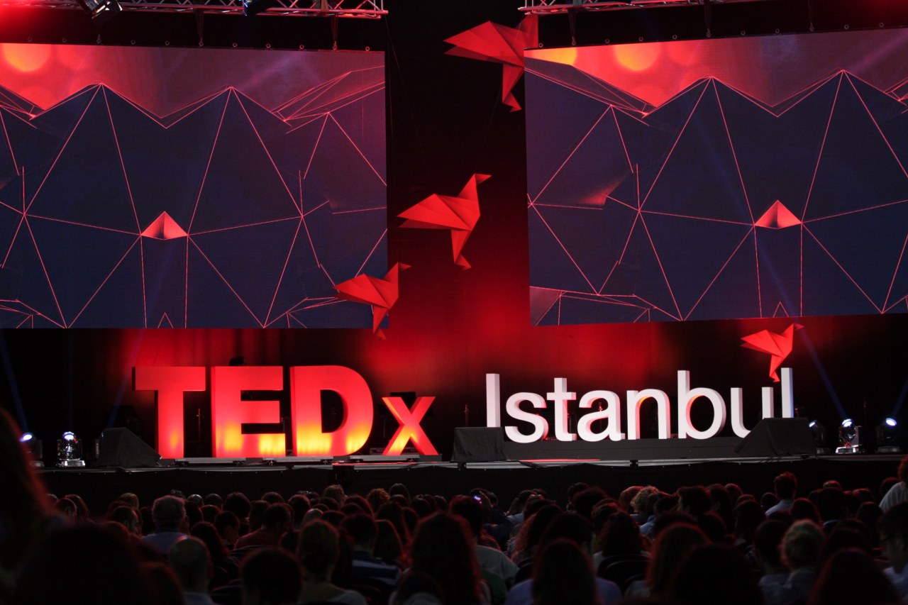 tedxistanbul-yeniden-kesfet-2015_8757746-6220_1920x1080